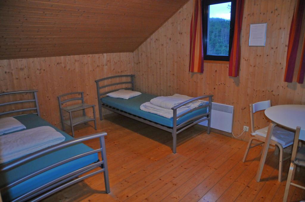 Holiday home Jardins De L'ourthe 8